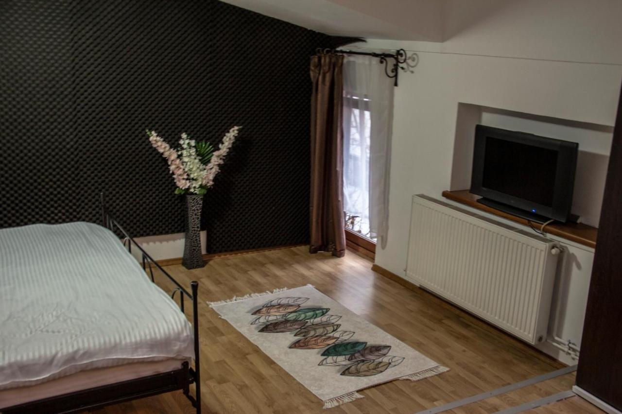 Happy Hotel Bukarest