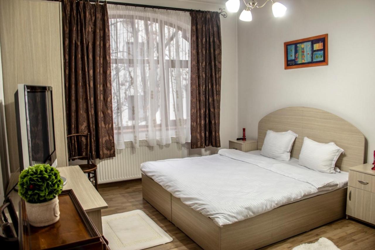 Happy Hotel Bukarest