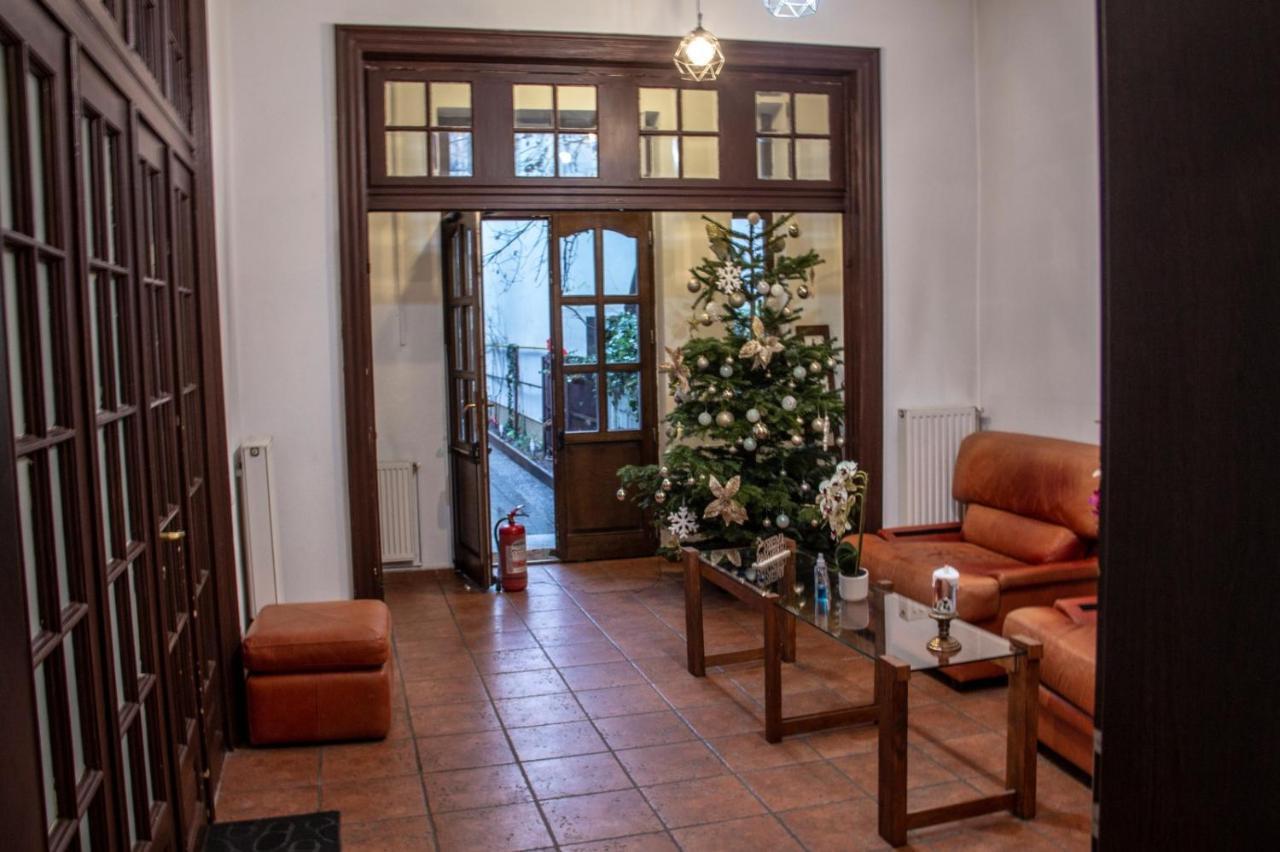 Happy Hotel Bucharest